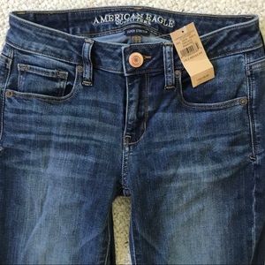 American Eagle Women’s Jeans 2